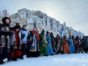 Более 2500 жителей и гостей Якутии приняли участие в церемонии зажжения огня VIII игр "Дети Азии"